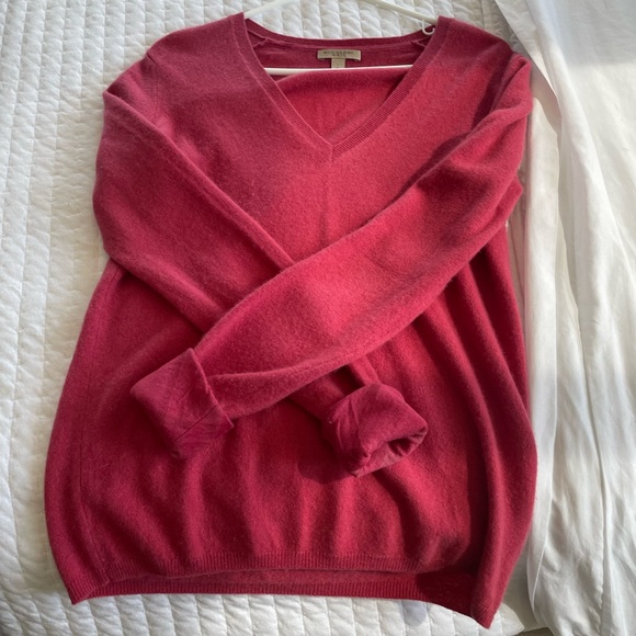 Burberry Red V-Neck Sweater Classic Knit - Picture 1 of 4